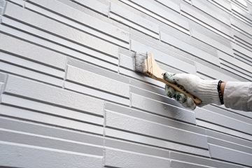 無機塗料とは？耐用年数や価格相場と、外壁塗装に取り入れるメリットを紹介