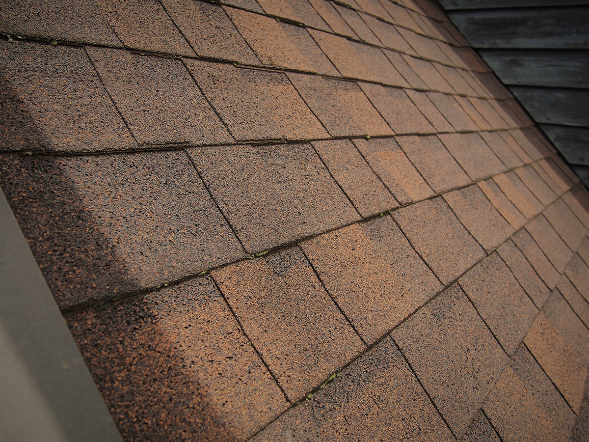 屋根材おすすめ10選！種類やメーカー、カーポート屋根のDIYについて解説の画像06