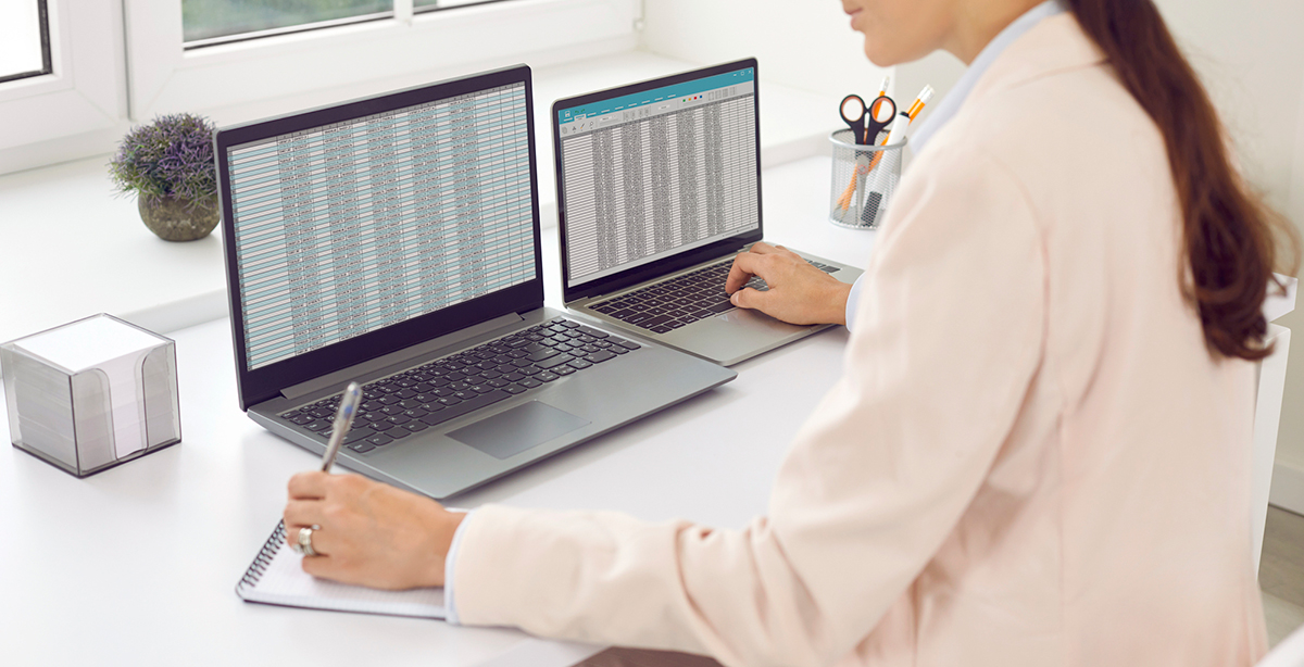 外壁塗装の耐用年数は10～20年が目安？塗料・外壁材の種類ごとの耐用年数まとめの画像10