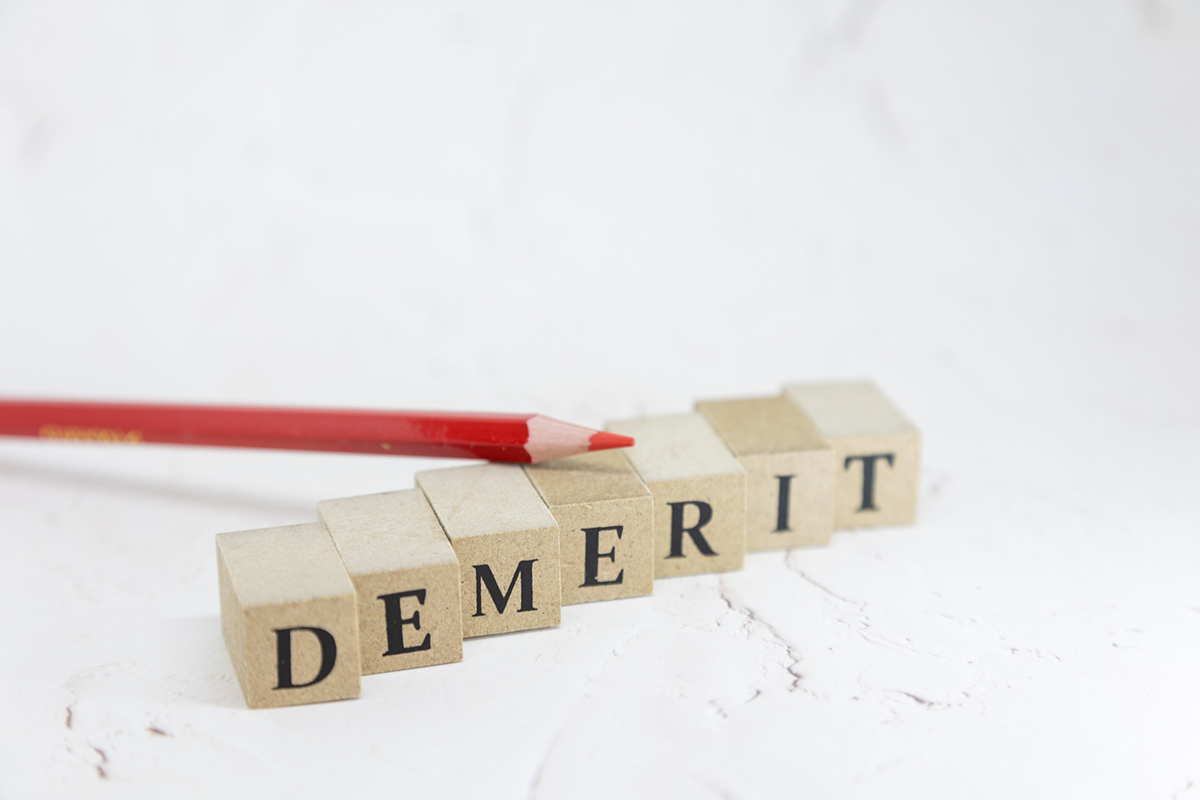 アスファルトシングルとは？メリット・デメリット、耐用年数まで解説の画像04