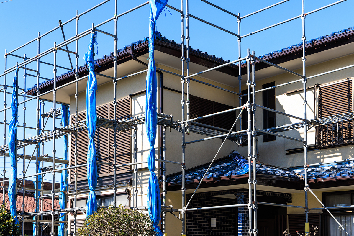 アスファルトシングルとは？メリット・デメリット、耐用年数まで解説の画像05