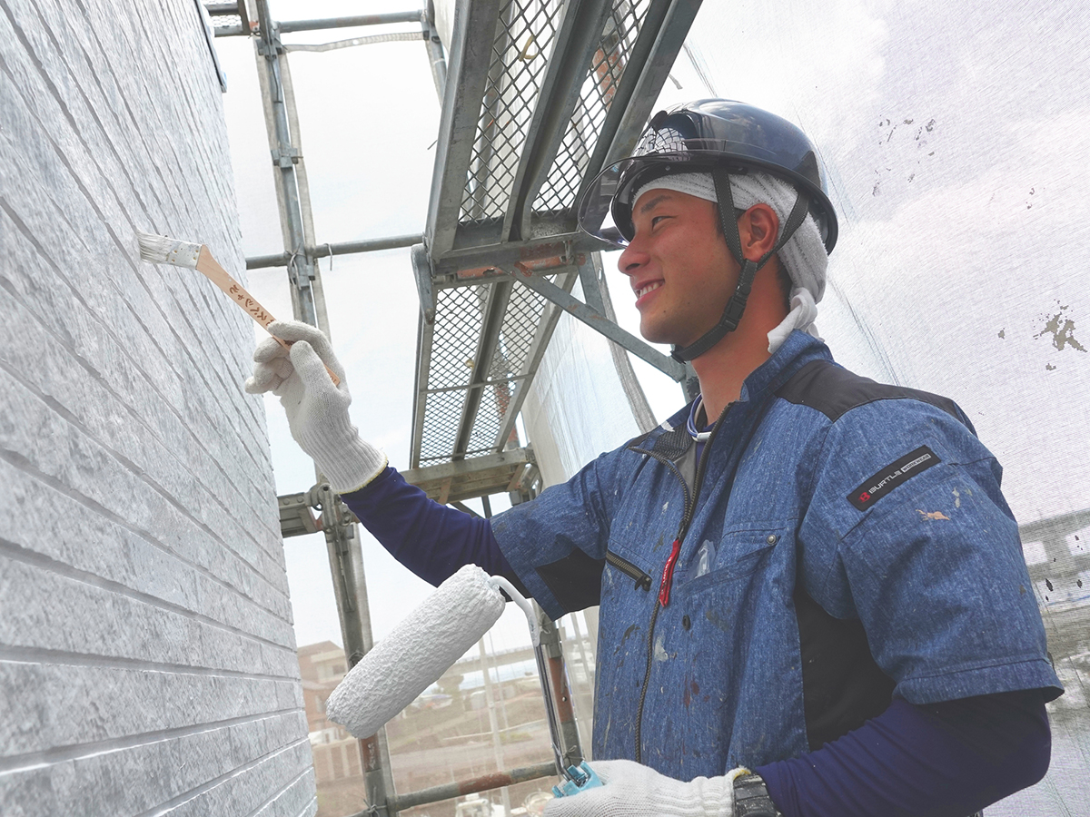 外壁コーキングの寿命は5〜10年！劣化症状や放置リスク、補修費用を徹底解説