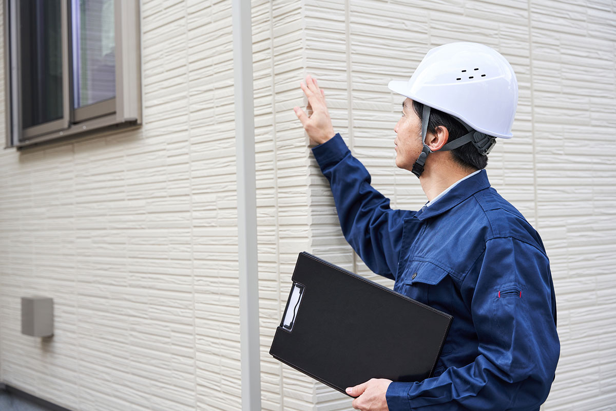 外壁塗装の耐用年数は10〜20年が目安｜塗料・外壁材別の寿命と塗り替え時期を解説